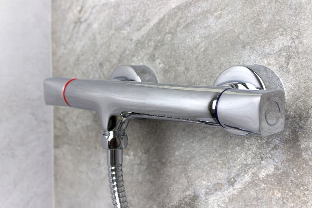 Mélangeur bain douche